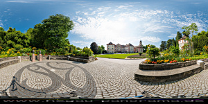 Mainau 2015 am
                                                  Bernadotte Platz