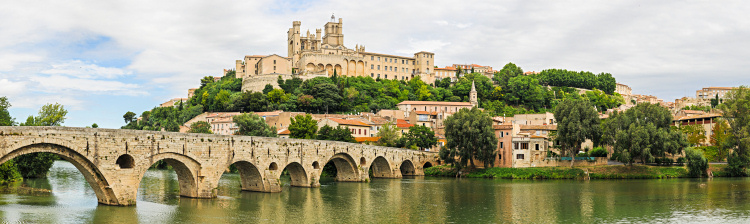 Blick von Norden auf
                                        Beziers