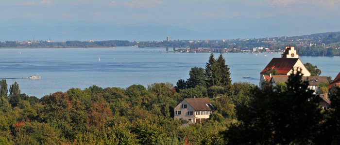 Blick vom Wasserturm Horn
                                          auf den Untersee, Reichenau
                                          und Konstanz