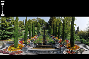 Italienische
                                          Blumen-Wassertreppe auf der
                                          Mainau im Bodensee